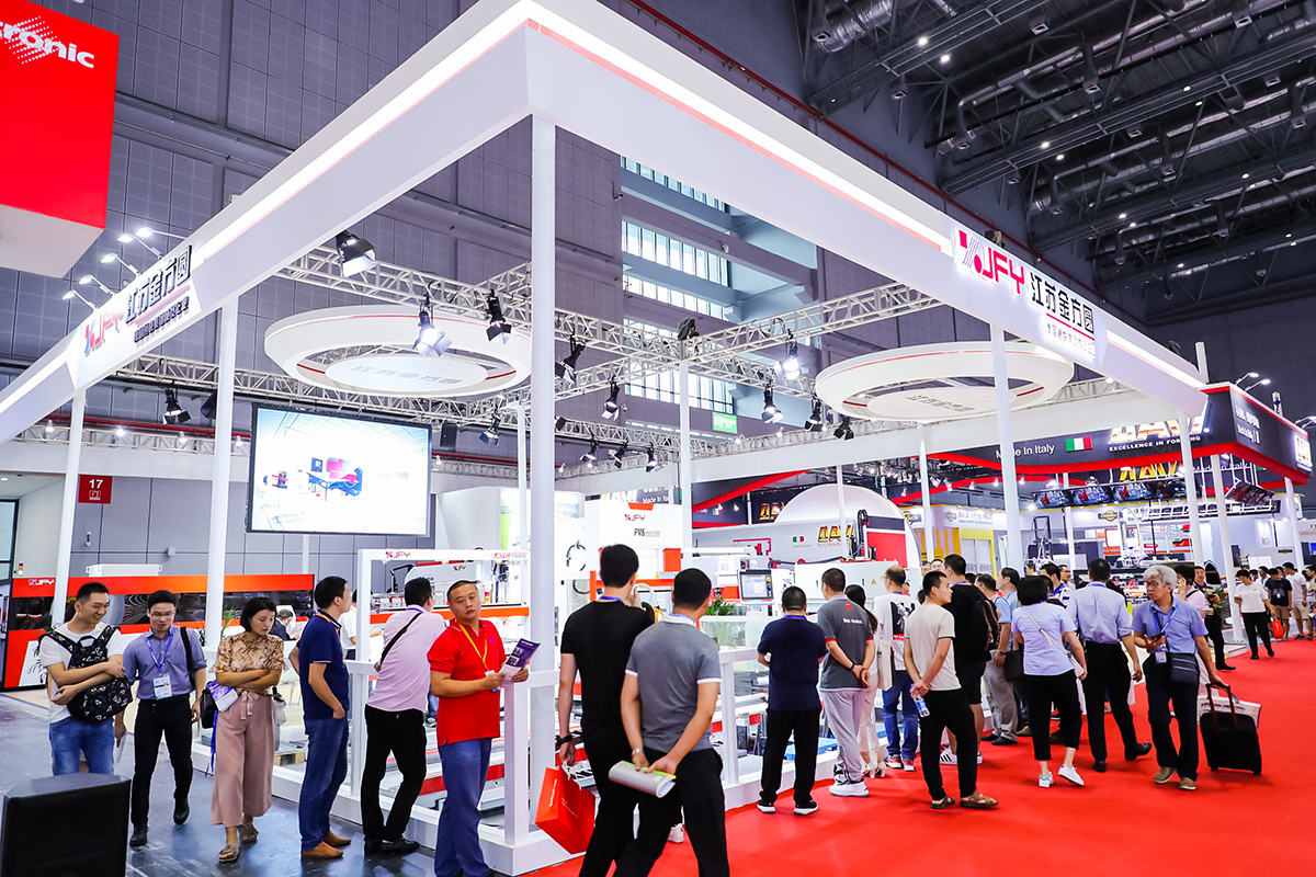 2018上海工业博览会现场报道